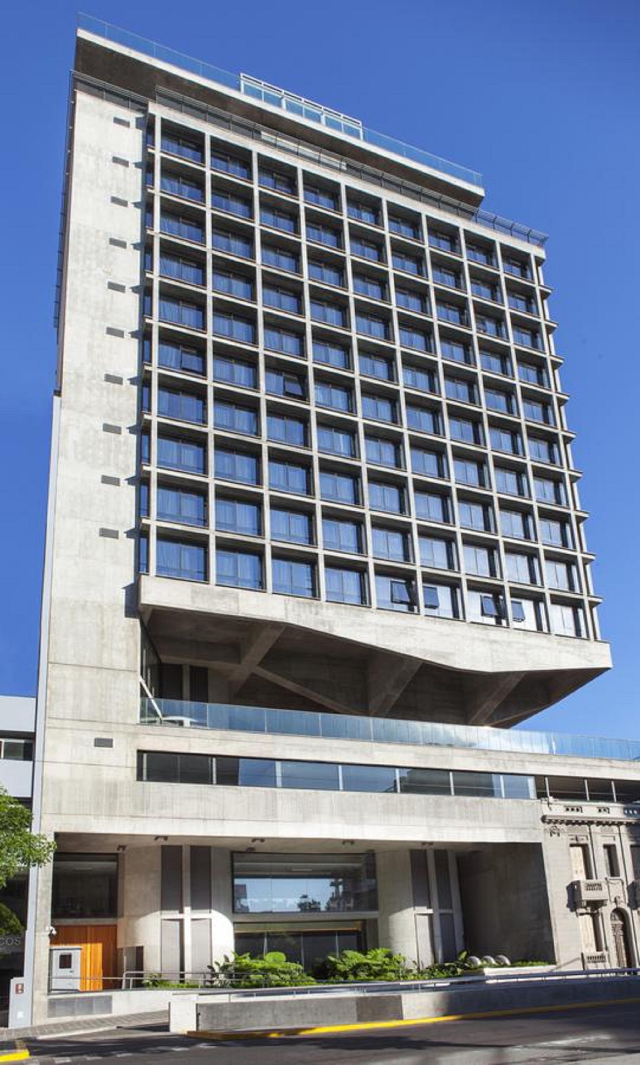 Grand Brizo La Plata
